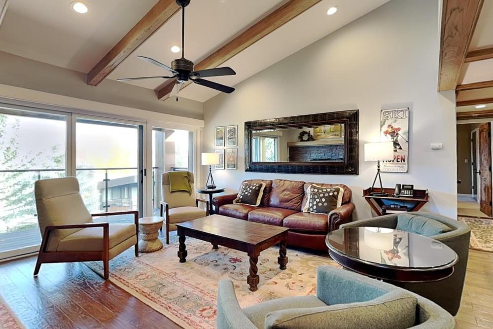 Timberline Condominiums 2 Bedroom plus Loft 3 Bath Deluxe Unit D3D